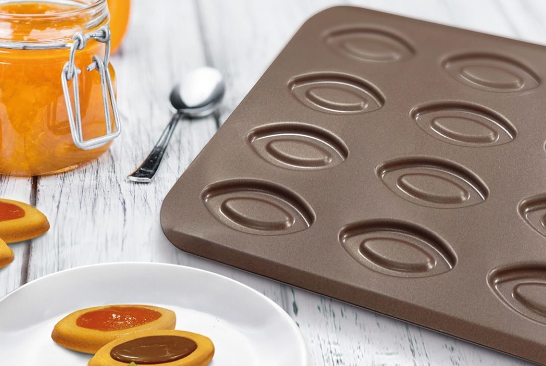 image d'une plaque à 12 barquettes Gobel réf. 298410 et de barquettes